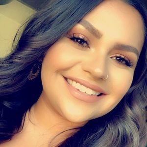 Meet your Posher, Vanessa